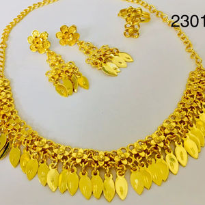 Traditional <b>Gold</b> Plated Leaf Drop Necklace <b>Set</b> with <b>Earrings</b> & Ring Model no 23011 - Product Image 1