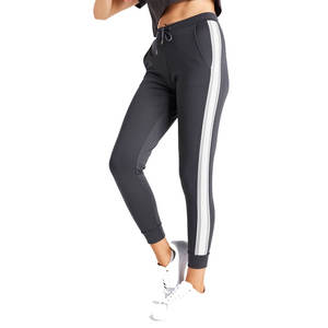 Pantalon en coton pour femmes Joggers confortables et décontractés Fabriqué au Pakistan Joggers en coton pour femmes Taille élastique Pantalon de mode Pakistan - Product Image 1