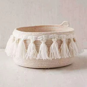 ตะกร้าเชือกถักมือสำหรับจัดเก็บของใช้ในบ้าน ด้วยเชือกฝ้ายธรรมชาติและดีไซน์สไตล์โบโฮ - Product Image 1