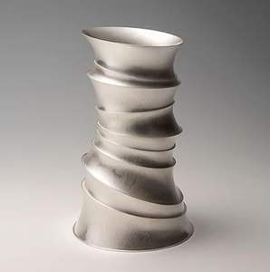 Ensemble de vase à fleurs élégant en or et noir à impression personnalisée de 2 décorations attrayantes pour la maison et le jardin pour Noël Vase décoratif élégant - Product Image 2