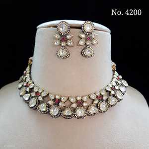 Ensemble de bijoux en perles AD CZ de la collection de colliers plaqués or de l'usine indienne pour filles, vêtements de fête pour femmes du fournisseur indien - Product Image 1