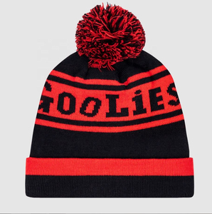 Gorro de Invierno Deportivo Unisex Ajustable con Puño, de Punto Plano Acrílico, Transpirable, Impermeable, con Pompón y Logotipo Personalizado - Product Image 1