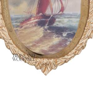 Cadre mural ovale en laiton doré avec motif de feuille ornée pièce décorative classique présentant une élégante œuvre d'art nautique - Product Image 2
