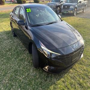 HYUNDAI ELANTRA SEL FWD 2021 d'occasion LHD/RHD - Product Image 1