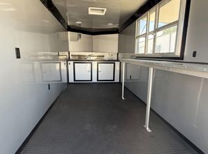 Remorque alimentaire mobile remorquable 7x16 pour snack food street food hotdogs bar mobile pour les établissements vinicoles et les industries de vente au détail - Product Image 4