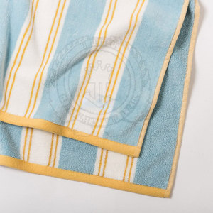 Toalla de Playa de Alta Calidad, Gruesa, Absorbente, Estilo Hotel de Lujo, Suave al Tacto, Tejido Duradero para Uso en Hoteles y Piscinas - Product Image 4