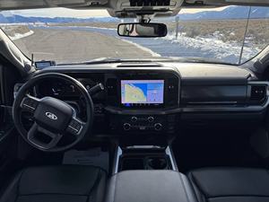 ข้อเสนอสุดฮอตปี 2024 สำหรับรถฟอร์ด F-550 Super Duty Lariat Power Stroke Dually 4×4 Hauler - Product Image 5