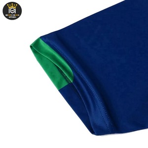 Juego completo de fútbol de sublimación para adultos con cintura elástica y camiseta de fútbol de colores vivos y camiseta de fútbol de secado rápido - Product Image 4