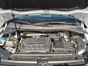 Volkswagen Tiguan SEL 2018 - Product Image 4