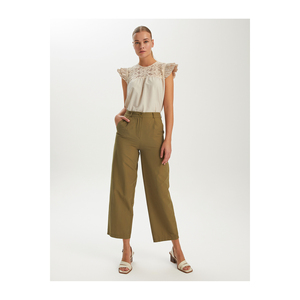 Pantalons larges en coton mélangé pour femmes BGN, fabriqués en Turquie - Product Image 3
