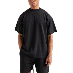 Camiseta informal para hombre, camiseta de gimnasio teñida Lisa bordada con logotipo personalizado de poliéster 100% para primavera para uso en el gimnasio - Product Image 1