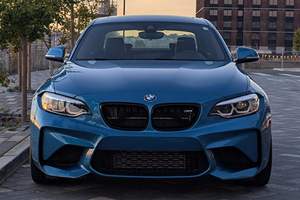 BMW M2 Turbo 6 cylindres 2018 d'occasion en excellent état, pack Executive, provenant du Texas et de Californie - Product Image 3