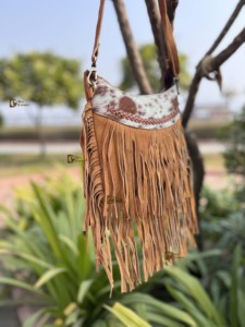 <b>Women's</b> Stylish Suede Leather Crossbody Handbag with Fringe Zipper Closure Handmade New Design Purses Hot Selling - Product Image 3