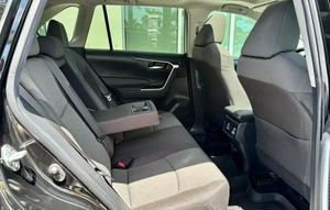 Voiture d'occasion en bon état, Toyota <span class=keywords><strong>RAV4</strong></span> <span class=keywords><strong>XLE</strong></span> <span class=keywords><strong>2021</strong></span>, prête à être expédiée - Product Image 4