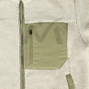 Veste polaire polyvalente pour femmes avec corps isolé, poignets réglables et fermeture à glissière lisse pour une chaleur accrue - Product Image 5