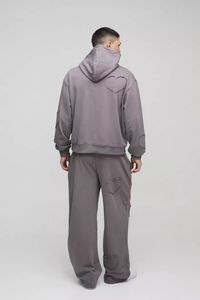 ชุดวอร์มแบบสวมหัวสำหรับผู้ชายโอเวอร์ไซส์ลายหัวใจบ็อกซี่ - Product Image 2