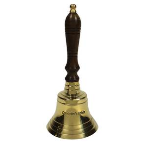 Campana de latón con mango de madera Diseño atractivo Forma personalizada Campana de mano de color dorado para uso doméstico y de fábrica - Product Image 4