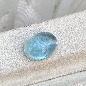 Piedra de cabujones de forma ovalada de Aguamarina de Color superior Natural increíble con piedras preciosas sueltas de buen brillo para hacer joyas de 1,83 quilates - Product Image 1