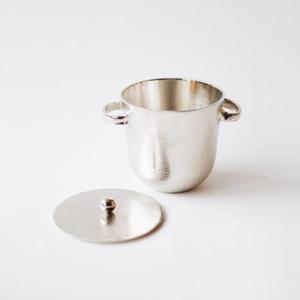 Cubo de hielo de doble pared de acero inoxidable con tapa a prueba de fugas y colador para un enfriador de conservación de hielo perfecto para fiestas y eventos - Product Image 6