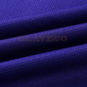 Service OEM Nouveau style Respirant Tailles fortes Ensembles Uniforme de basketball Haute qualité Couleur unie En vente - Product Image 6