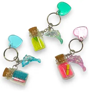 Flaschen schlüssel bund mit farbigem Sand leuchtet im Dunkeln Kinder Lieblings Schlüssel bund Souvenir Geschenk ideen
