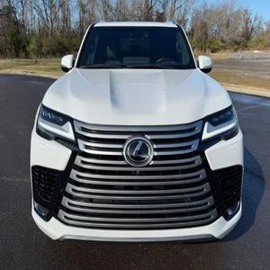(GN) Livraison rapide Voiture d'occasion 2023 LX600 Luxe Faible kilométrage - Product Image 1
