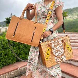 มือเครื่องมือแกะสลักหนัง Fringe Tote กระเป๋าสตางค์หนัง Cowhide ขนสตรีคอลเลกชันกระเป๋าสําหรับสตรี Multi ใช้ - Product Image 5