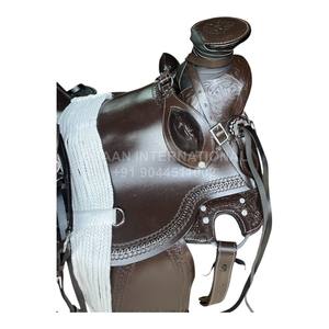 Silla de montar western de cuero genuino premium con estructura de madera, herrajes de acero inoxidable de alta resistencia y cuero floral tallado a mano. - Product Image 3