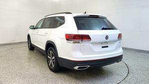 2023 pour Atlas 2.0T Turbo SE 4Motion AWD Conduite à gauche 8 cylindres Automatique Faible kilométrage Prix Stock Disponible pour expédition - Product Image 2