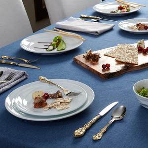 ชุดช้อนส้อมไม้ไมโครไฟเบอร์สีทอง ไมโครไฟเบอร์ ทนความร้อน ปลอดภัยสำหรับอาหาร ใช้ในงานแต่งงาน 20 ชิ้น สำหรับ 4 ที่  ชุดช้อนส้อมสองสีทอง - Product Image 3