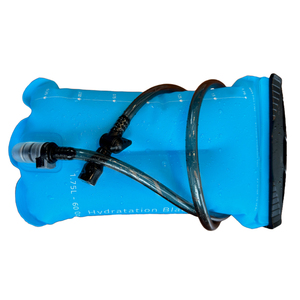 Poche à eau portable de haute qualité 60oz 1750ml, grande capacité, en matériau TPEE, pour la randonnée, la course à pied et le camping - Product Image 3