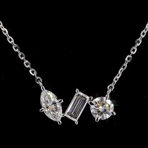 Collar de diamantes cultivados en laboratorio de 1,36 quilates, colgante de forma mixta de oro blanco de 14 quilates, VVS VS Clarity, joyería de uso diario ética ligera - Product Image 4