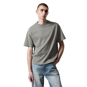 T-shirts pour hommes en coton 100% respirant, surdimensionnés, amples, de style streetwear, personnalisés, hip-hop, OEM, poids lourd, épaules tombantes, grande taille - Product Image 1