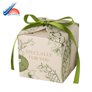 Caja Rígida de Lujo con Cierre Magnético - Laminación Mate/Brillante, Logotipo Estampado en Relieve - Empaque de Alta Gama para Joyería y Regalos - Product Image 1