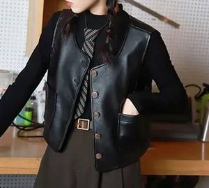 Chaleco de Piel de Oveja de Moda al por Mayor para Mujer, Fabricante de Chalecos de Cuero Auténtico de Primera Calidad, Chalecos de Cuero Real para Mujer en Oferta - Product Image 2