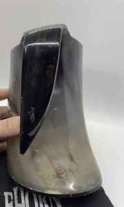 Cuerno para Beber Vikingo Tallado a Mano de Alta Calidad, Ecológico y Altamente Pulido, para Vino o Cerveza, Tamaño Personalizado, Cuerno Natural - Product Image 4