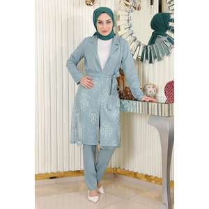 Ensemble décontracté en dentelle avec hauts longs et longueur midi - Product Image 1