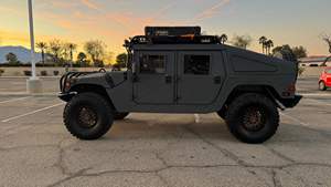 AM GENERAL M998 d'occasion, conduite à gauche/droite, 1987 - Product Image 2