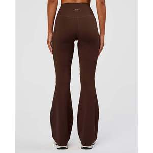 Leggings acampanados sin costuras Fusion para mujer, talla grande, con bolsillos, cintura alta, transpirables, de nailon y elastano, color chocolate caliente - Product Image 4