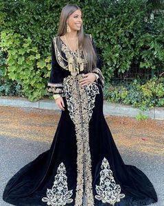 2023 HERMOSA ropa de fiesta de Oriente Medio adornado cristal dorado Beadssstone Dabka trabajo terciopelo CAFTAN vestido hecho de lino de seda - Product Image 1