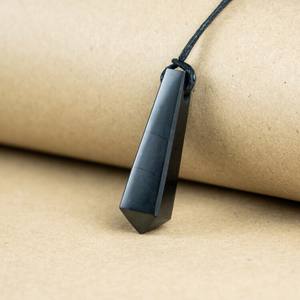 Péndulo con colgante de Shungita de 2 pulgadas (50 mm) - Product Image 1