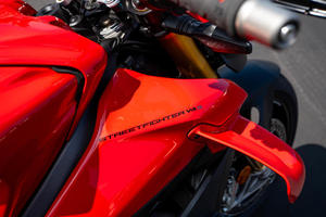 Venta genuina de motocicletas Streetfighter V4 S Motorsport 2026 disponibles para la venta y listas para exportar - Product Image 3