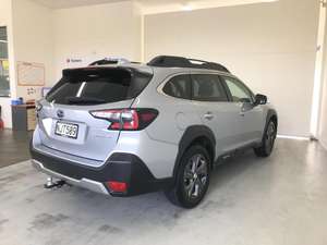 H&S 2021 SUBARUU OUTBACK 4WD RHD/LHD VOITURE D'OCCASION TRÈS PROPRE - Product Image 2