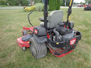 Toro Z Master Pro 6000 74961 Tondeuse autoportée commerciale à braquage zéro de 72 pouces, 31 CV, moteur Kawasaki FX1000V TURBO FORCE, robuste - Product Image 3