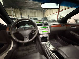 Voiture d'occasion de qualité et abordable, Toyota Camry Solara 2006, conduite à gauche - Product Image 2