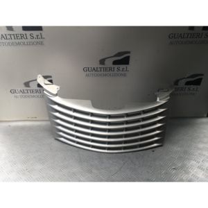 GRILLE AVANT CHRYSLER PT Cruiser Berlina K05080979AA (00>06) - Product Image 1