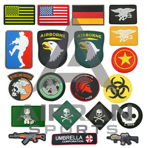 Patchs 3D en PVC AIFRAN |   Badge de soutien aux soins de santé NHS Rainbow |   Étiquette de premiers secours en caoutchouc |   Patch de Morale à Crochets et Boucles pour Sacs - Product Image 3