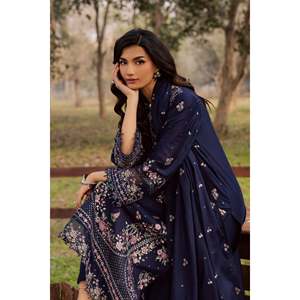 Conjunto de 3 Piezas de Traje de Batik Bordado para Mujer con Dupatta de Chifón y Pantalón Bordado con Lentejuelas BIC-4829 - Product Image 4