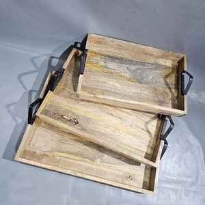 Bandeja de madera decorativa artesanal para exhibir alimentos, bebidas y centros de mesa disponibles para suministro a granel - Product Image 2