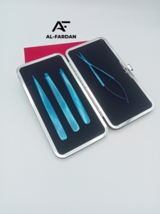 Ensemble de pinces à sourcils à pointe inclinée bleu titane Logo personnalisé ciseaux à ressort en acier inoxydable solide pour l'épilation professionnelle des sourcils - Product Image 6